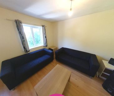 Orchard Lodge, Hyde Park, LS6 2EN, Leeds - Photo 5