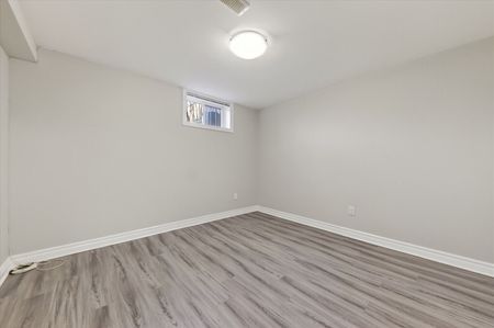 For Lease - 10 Woolwick Drive Unit# BSMT, Toronto, Ontario - Photo 5
