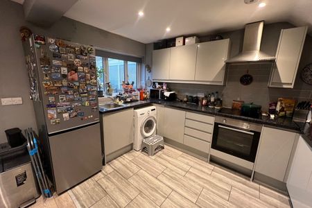 Potters Field - Photo 3