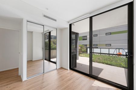 New Timber Flooring I Parkside Home I Walk to Shops & Station - Photo 2