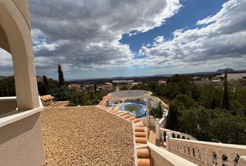 Luxury Villa in Muchamiel, for rent