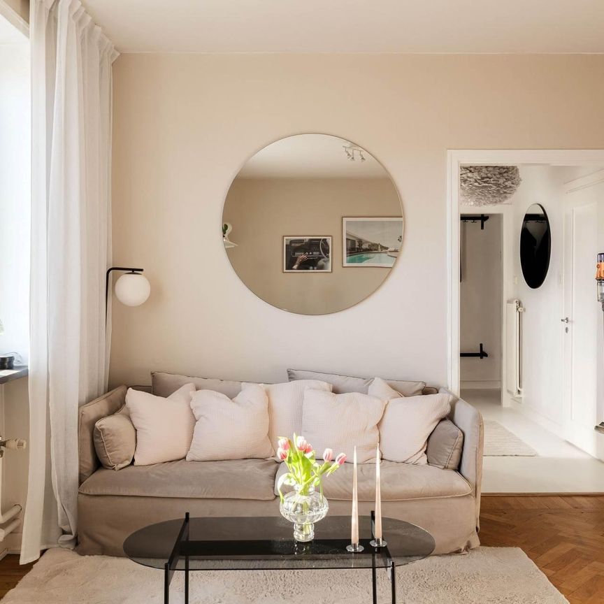 Drottningholmsvägen, Bromma - Photo 1