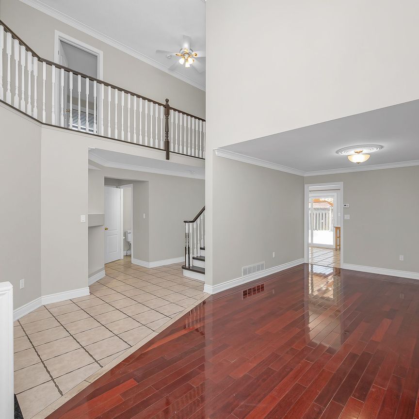 For Lease - 50 Pelham Drive, Hamilton, Ontario - Photo 1