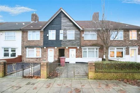 3 bedroom terraced house to rent - Photo 2