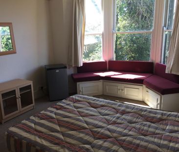 1 bedroom property to rent - Photo 3