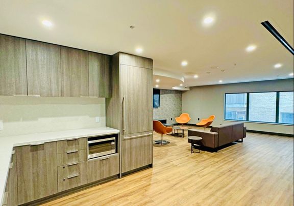 For Lease - 2525 Bathurst Street Unit# 1010, Toronto, Ontario - Photo 1