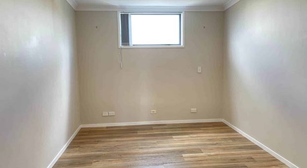 SPACIOUS 2 BEDROOM UNIT - Photo 1