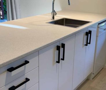 Fabulous Two-Bedroom Home in Waikanae Beach - Photo 5