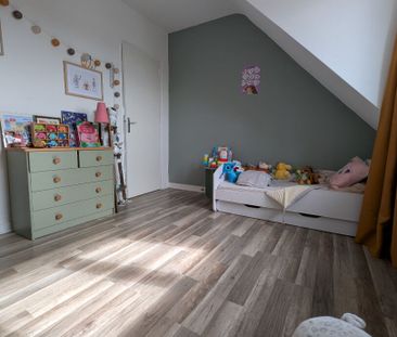 Location Maison 6 pièces 114m² MONTREUIL LE GAST 35520 - Photo 4