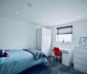 7 bedroom house to rent - Photo 2