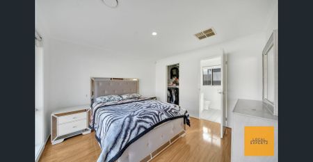 STEP INTO COMFORT AND CONVENIENCE - Photo 4