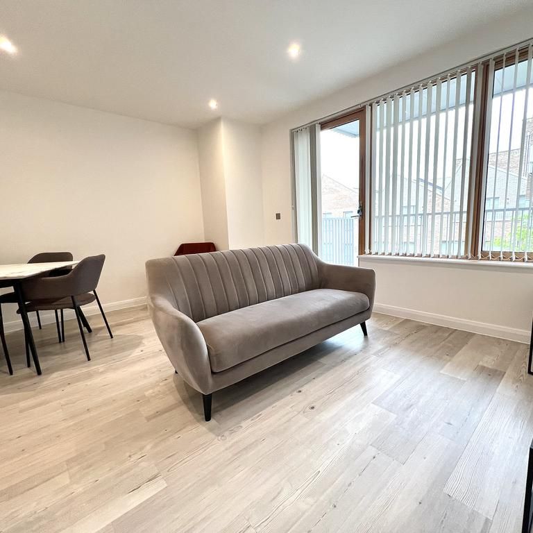 1 bedroom flat to rent - Photo 1