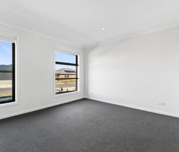 Brand New Four‑Bedroom Home - Photo 5