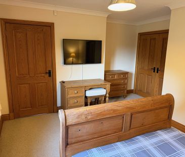 Horsehay Common Spring Village, Telford - Photo 3