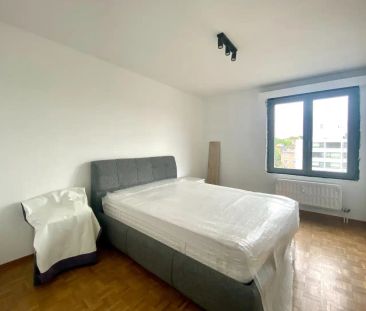 Lichtrijk gemeubeld appartement in het centrum van Leuven - Photo 2