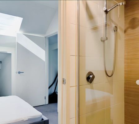 Master Room*205 - Photo 5