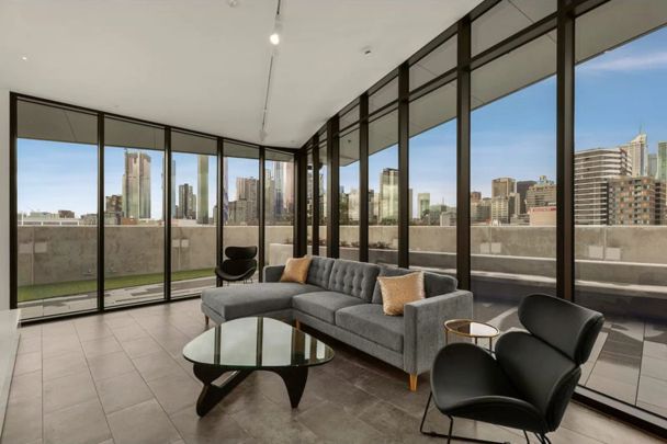 Scandinavian Style One-Bedroom + Study in Prime Location - Photo 1