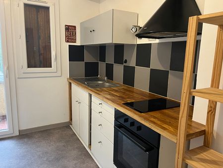 Location Appartement 2 pièces 45m² - Photo 4