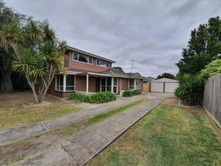 Spacious Block-Large Shed-Room for all the Family - Photo 3