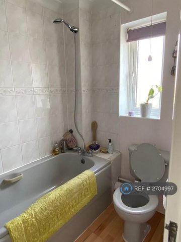 1 bedroom terraced house to rent - Photo 4