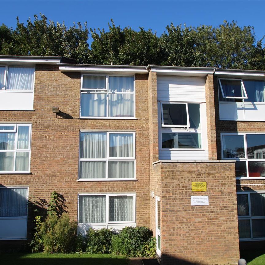 Tattershall Drive, Hemel Hempstead, HP2 7QF, Hertfordshire - Photo 1