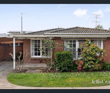 Comfort, Convenience and Privacy in Balwyn North - Photo 4