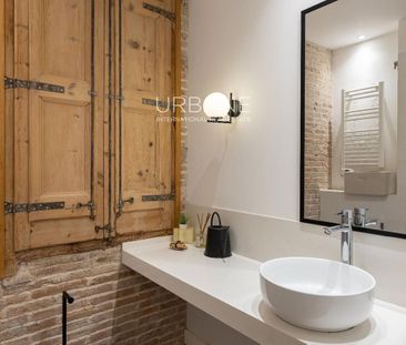 Amplio piso de 2 habitaciones en el corazón del Gótico, a pasos de ... - Photo 3