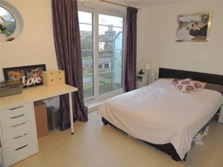 2 Bed Flat, Sydenham Road, CR0 - Photo 3