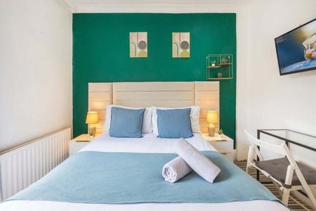 5 bedroom flat share to rent - Photo 3