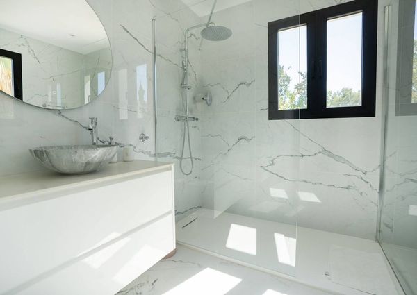 Luxury Villa for rent in Benahavís, Spain