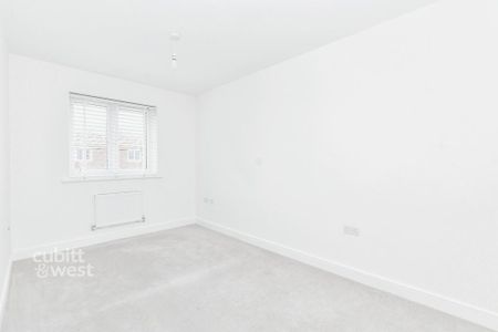 3 bedroom terraced house to rent - Photo 5