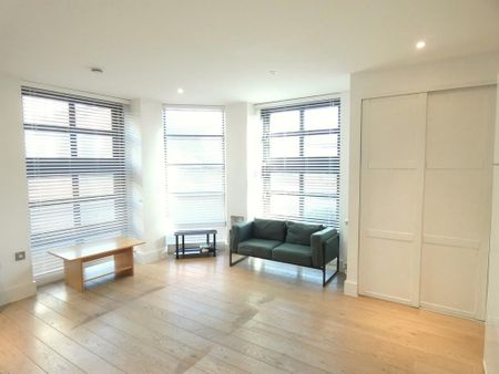 Studio to rent - Photo 4