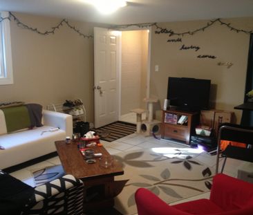 119 Glendale Ave – Lower - Photo 2