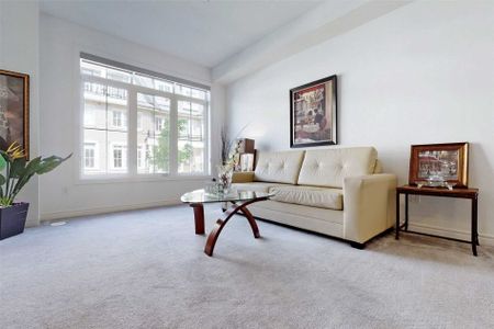 For Lease - 2-4 Eaton Park Lane Unit# 3rd Floor Masterbedroom, Toronto, Ontario - Photo 5