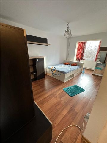 Renovat Spatios Etaj 2 Calea Sagului - Photo 2