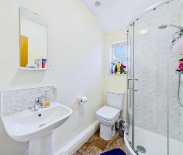 Studio Flat, Victoria Avenue, LE2 - Photo 3