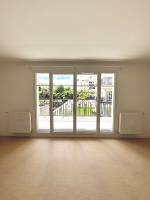Location Appartement 3 pièces 57m² LE BLANC MESNIL 93150 - Photo 1
