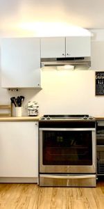 SUPERBE 3 1/2 TOUT INCLUS, MEUBLÉ SUR RUE PRIVÉE À VAL-DAVID - Photo 4