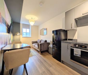 To Let – Coronation Walk, Southport Town Centre – One Bedroom Apart... - Photo 2