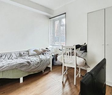 High Street, Colchester - Photo 1