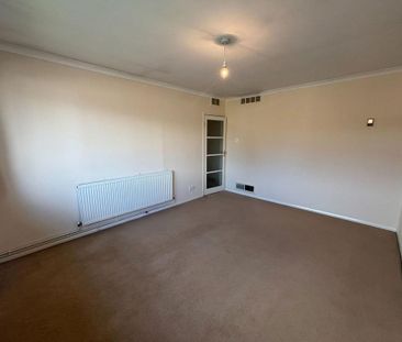 2 bedroom maisonette to rent - Photo 3