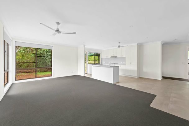 10609 New England Highway, HIGHFIELDS - Photo 1