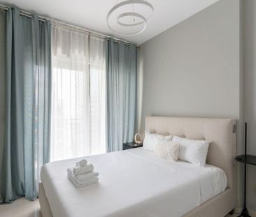 Fully Furnished l High Floor l Amazing Quality - Photo 3