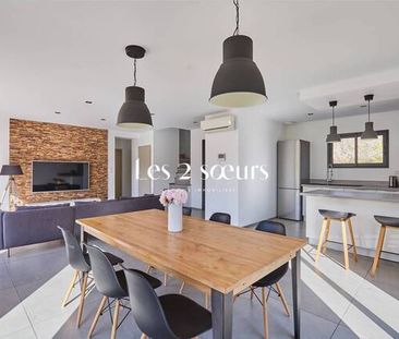 Maison à louer - Aix-en-Provence 6 pièces de 250 m² - Photo 5