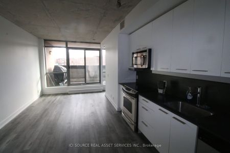 2 Gladstone Lofts , #209 - Photo 3