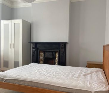 4 bedroom house - Photo 4