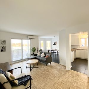Beau 4 1/2 Secteur Saint-Hubert - Photo 3
