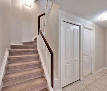 For Lease - 10 Daybreak Street Unit# B, Barrhaven, Ontario - Photo 6