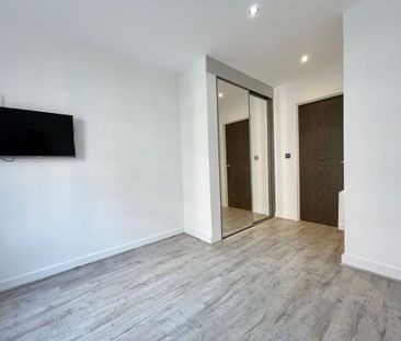 2 bedroom property to rent - Photo 4