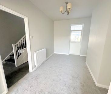 A 3 Bedroom Terraced House Instruction to Let in St Leonards-on-Sea - Photo 5